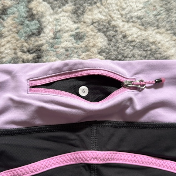 Lululemon Run Pace Crop Size 6 - Picture 11 of 11